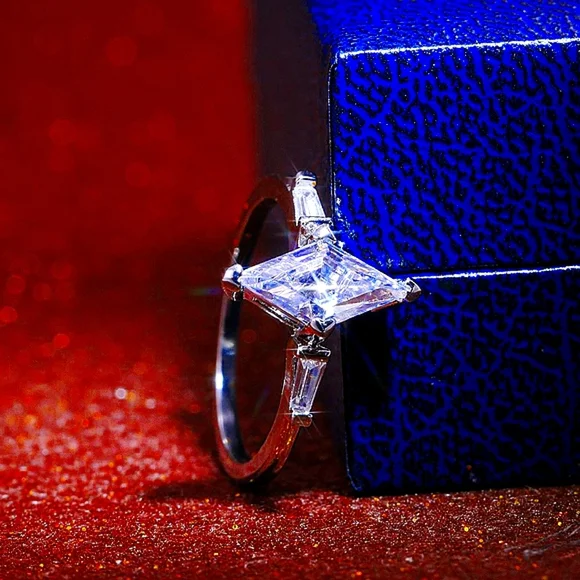 Sparkling Marquise Platinum 925 Silver Simulated Diamond Ring Silver Size‎ 6